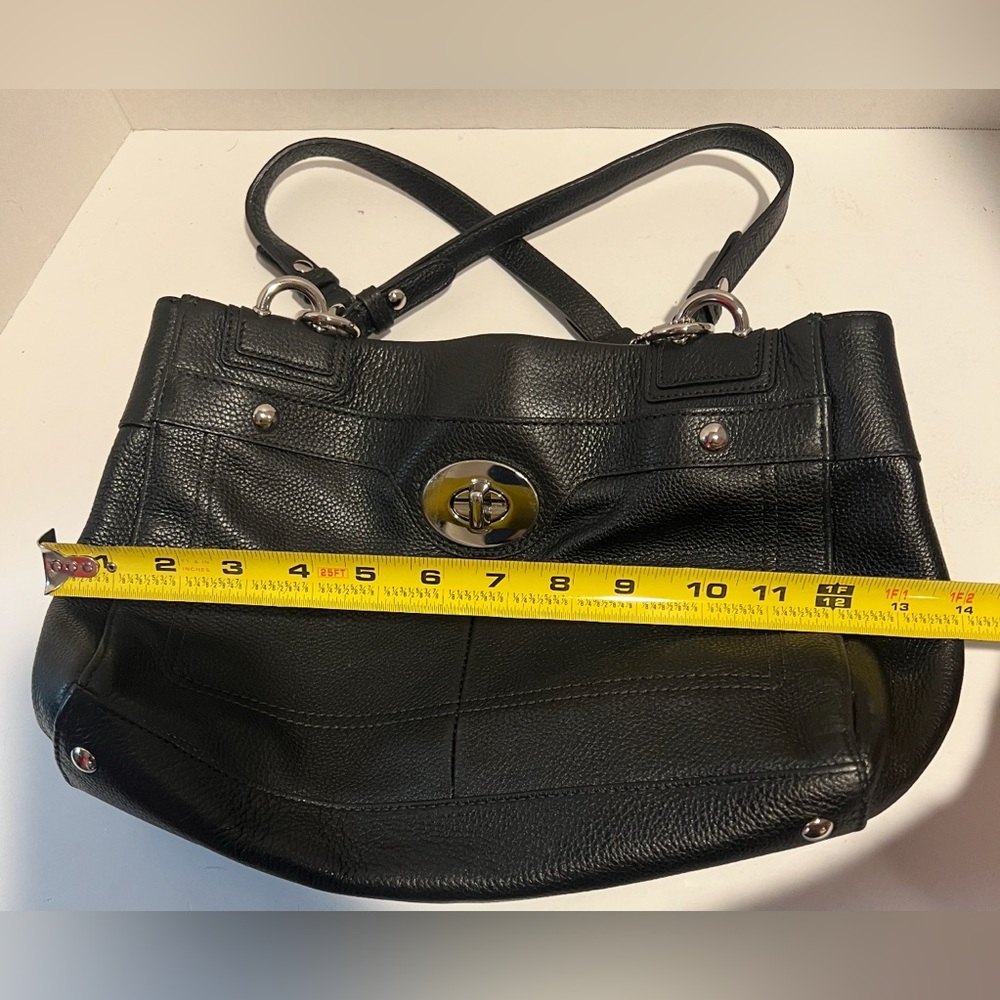 Coach Black Leather Women's Bag - Picture 5 of 6